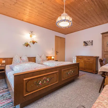 Xanderhof Farm stay