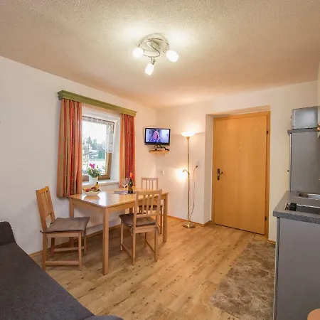 Xanderhof Farm stay *
